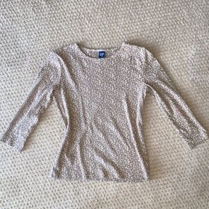 Gap animal print 3/4 sleeve shirt